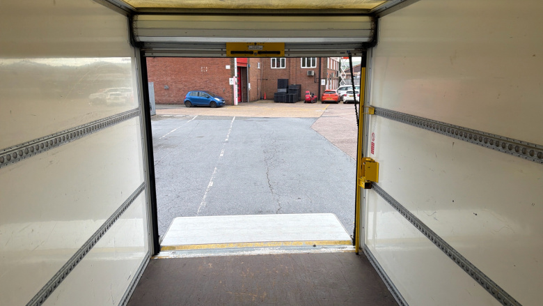 Ford Transit 350 L4 Diesel Fwd 2.0 EcoBlue 130ps Leader Luton Van